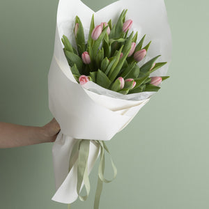 Tulip image 1